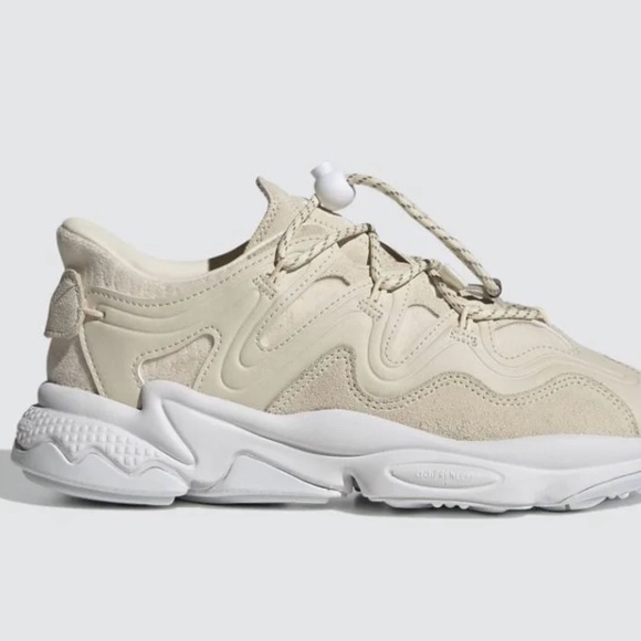 adidas Shoes - Adidas Ozweego Womens